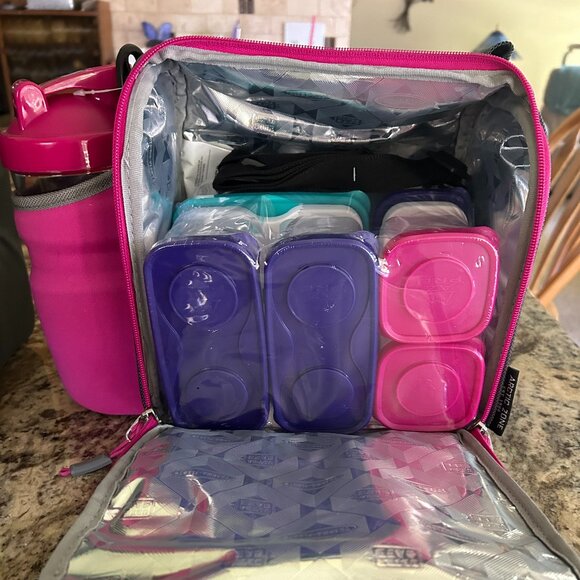 Brand new, unopened Lunch Tote - Picture 1 of 8